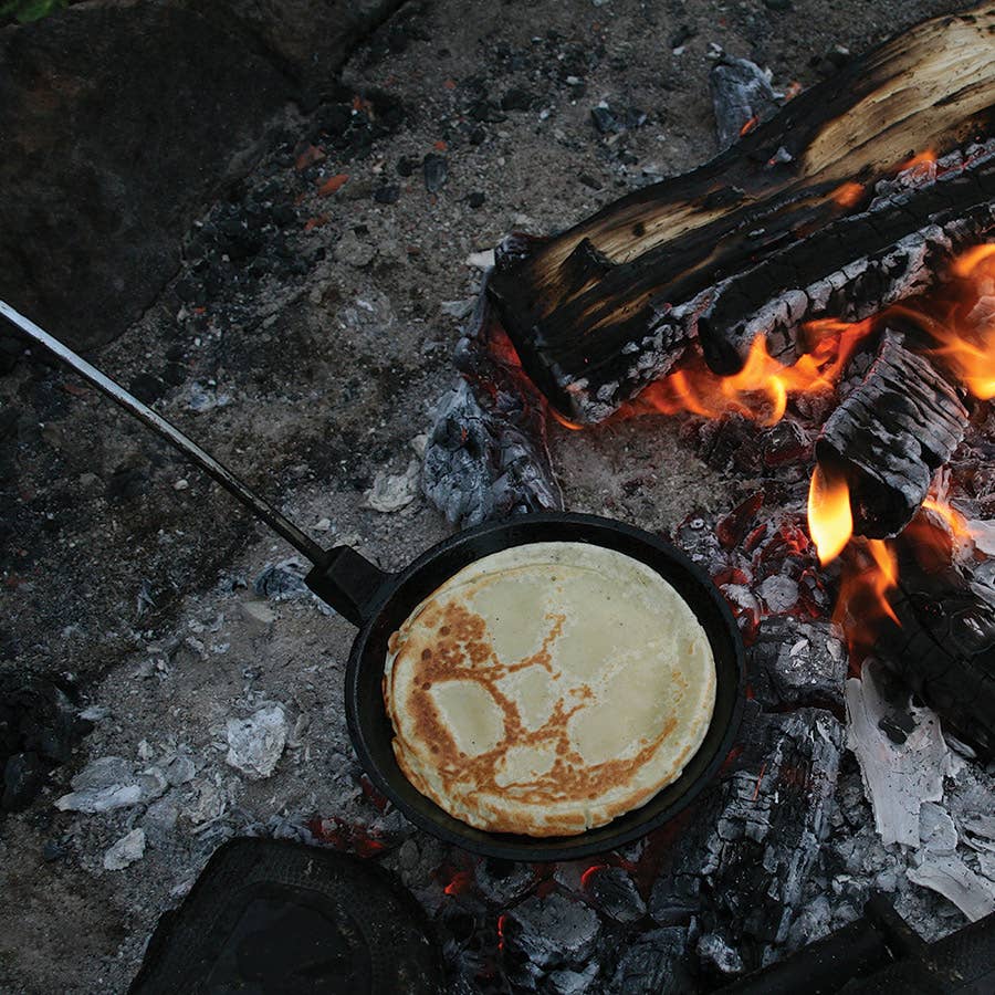 Family Campfire Skillet - Cast Iron by Rome #1024