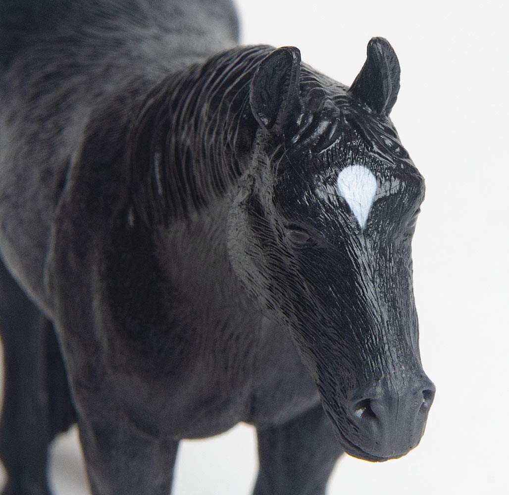 TOY QUARTER HORSE BLACK
