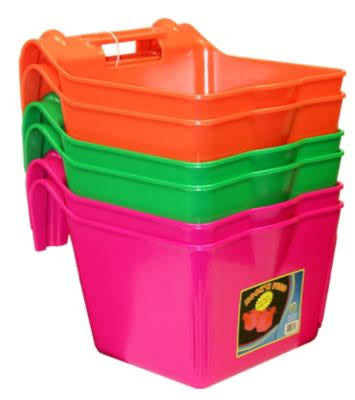 Bucket Hook -N-Feed 12qt. (2pk assorted)
