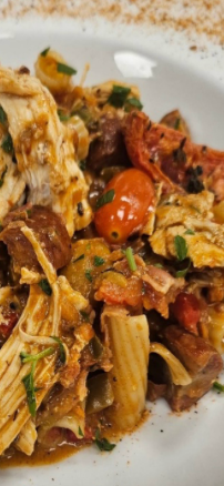 Cajun Chicken & Andouille Pasta 32oz.
