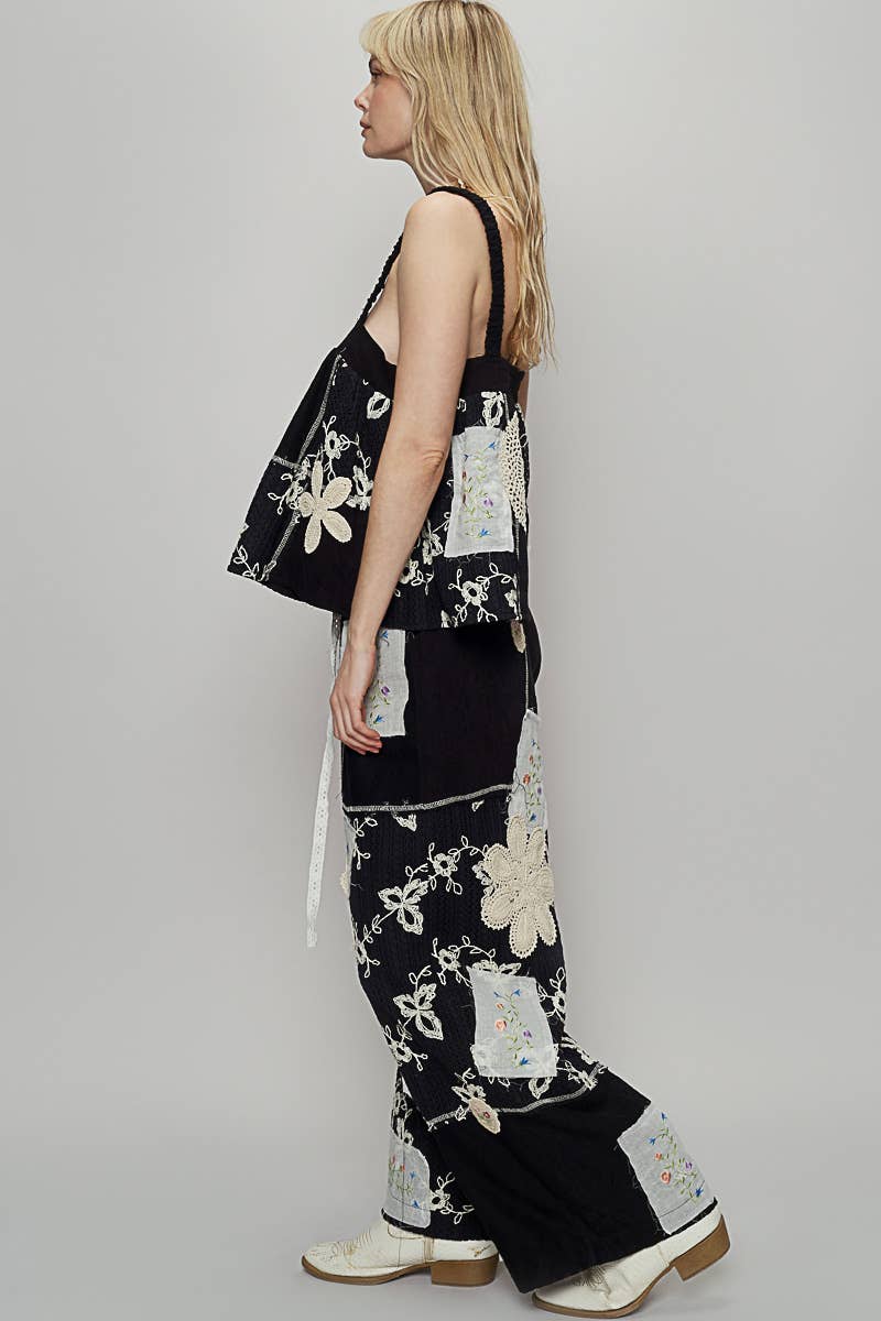 Solid lace patch detail woven pants