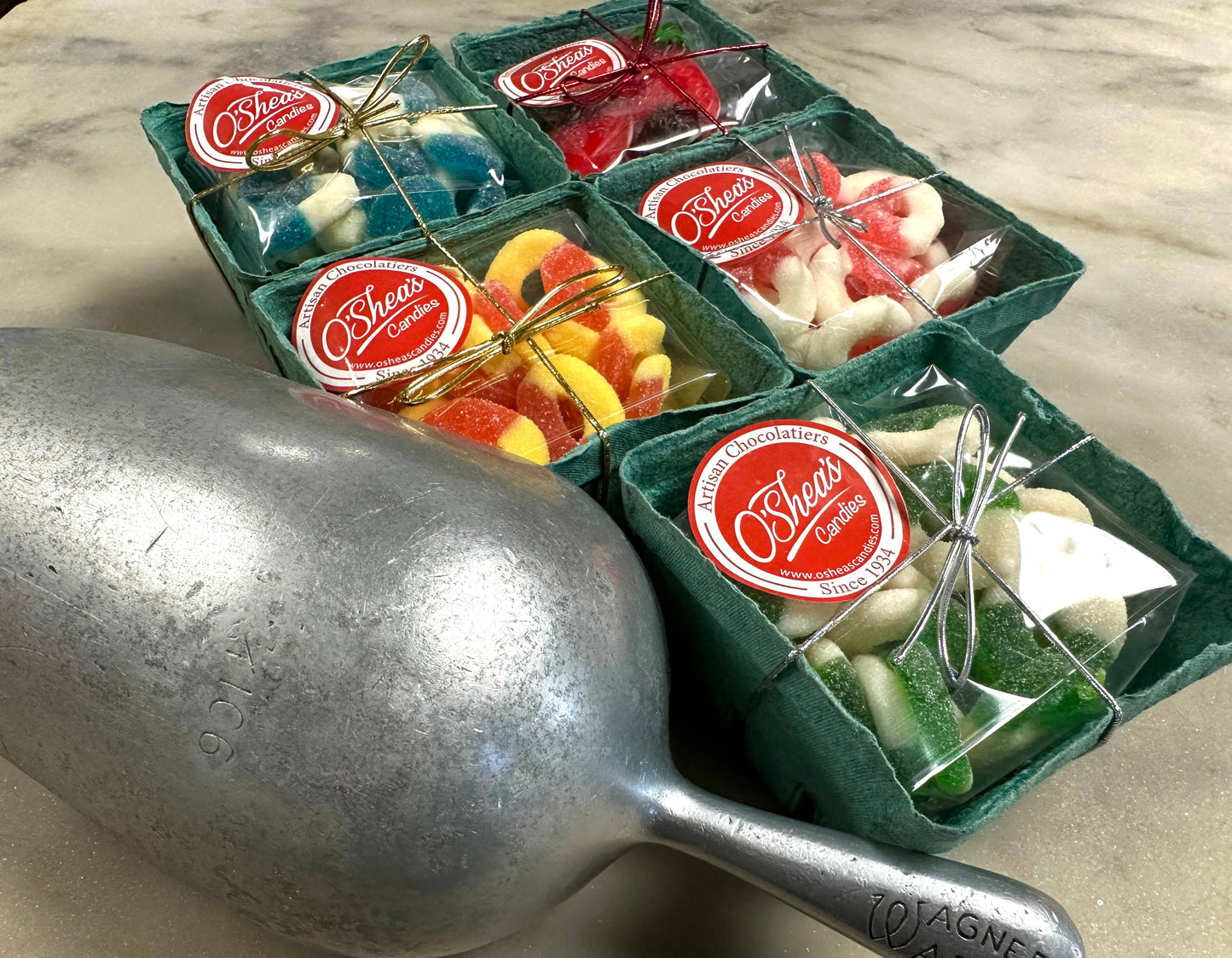 Farmer Market Style Gummy 🍏 “Apple Rings w/Basket ” 1/2LB  