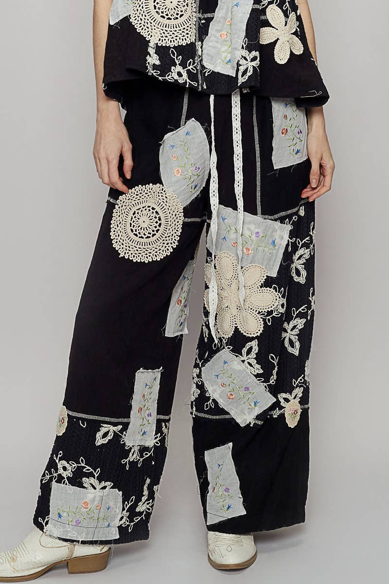 Solid lace patch detail woven pants
