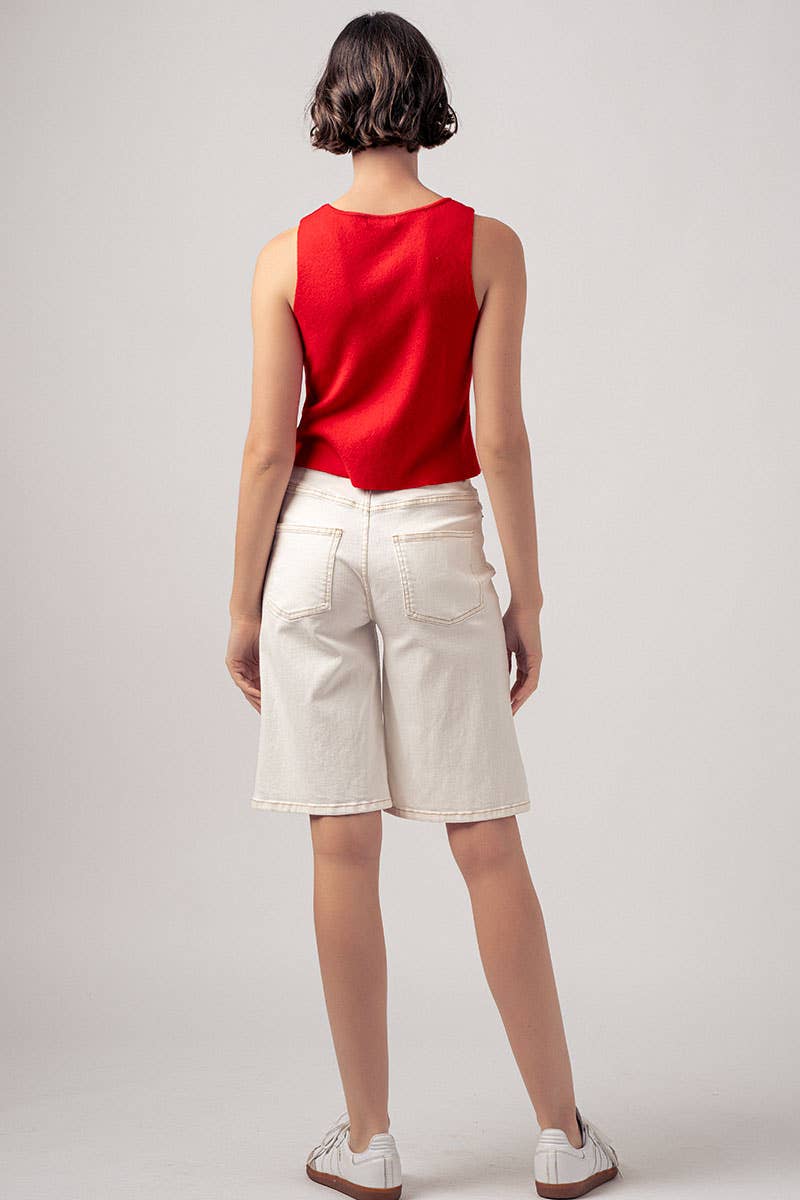 Pearl Button Curved Hem Sleeveless Knit Crop Top
