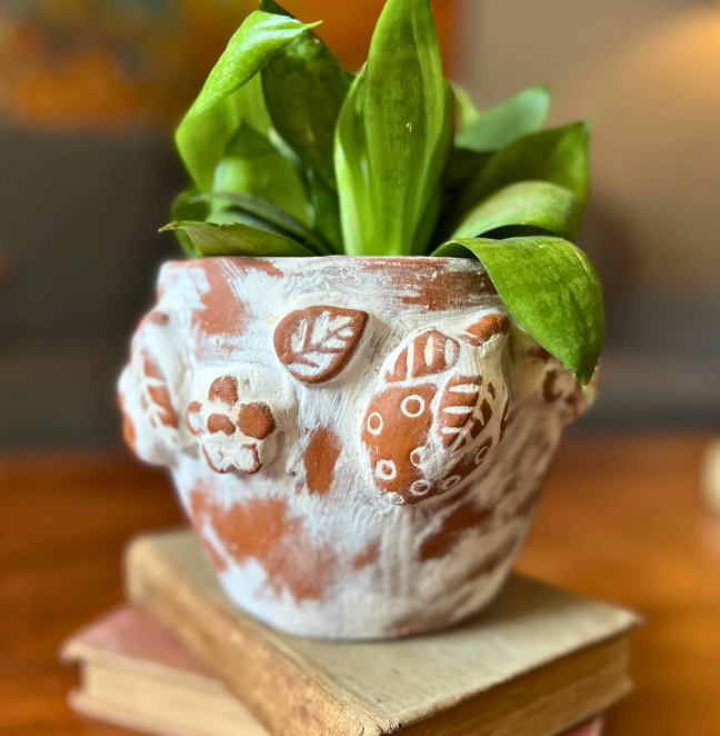 Clay Fruitful Harvest Pot